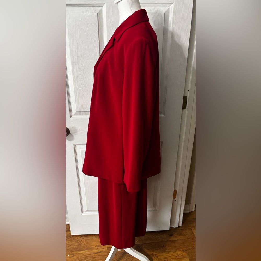 Le Suit Classic Skirt Suit Set Women's Size 14W Red Pockets Lined Holiday READ - Picture 4 of 16